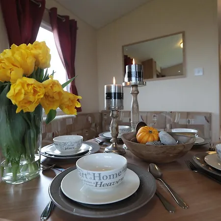 Chalet Holiday Chalet Westerland 1 Hippolytushoef